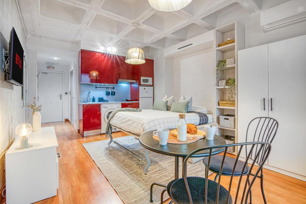 Cozy Penthouse, 20 Min To Downtown, Alcala Norte Мадрид Экстерьер фото
